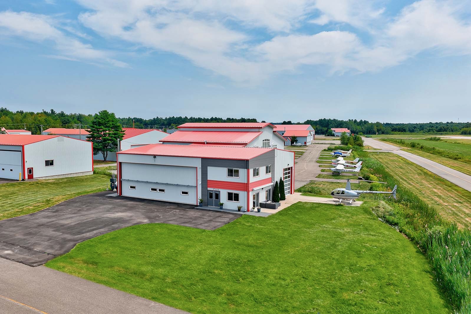 Hangar à vendre à Lachute